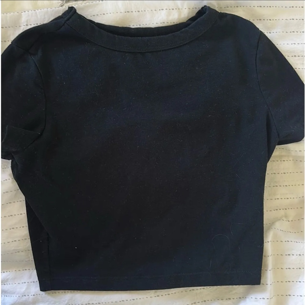 Black Wild Fable cropped tee